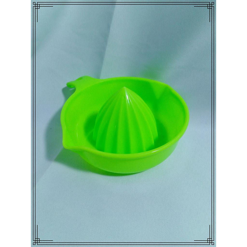 EXPRIMIDOR PLASTICO VERDE MANZANA